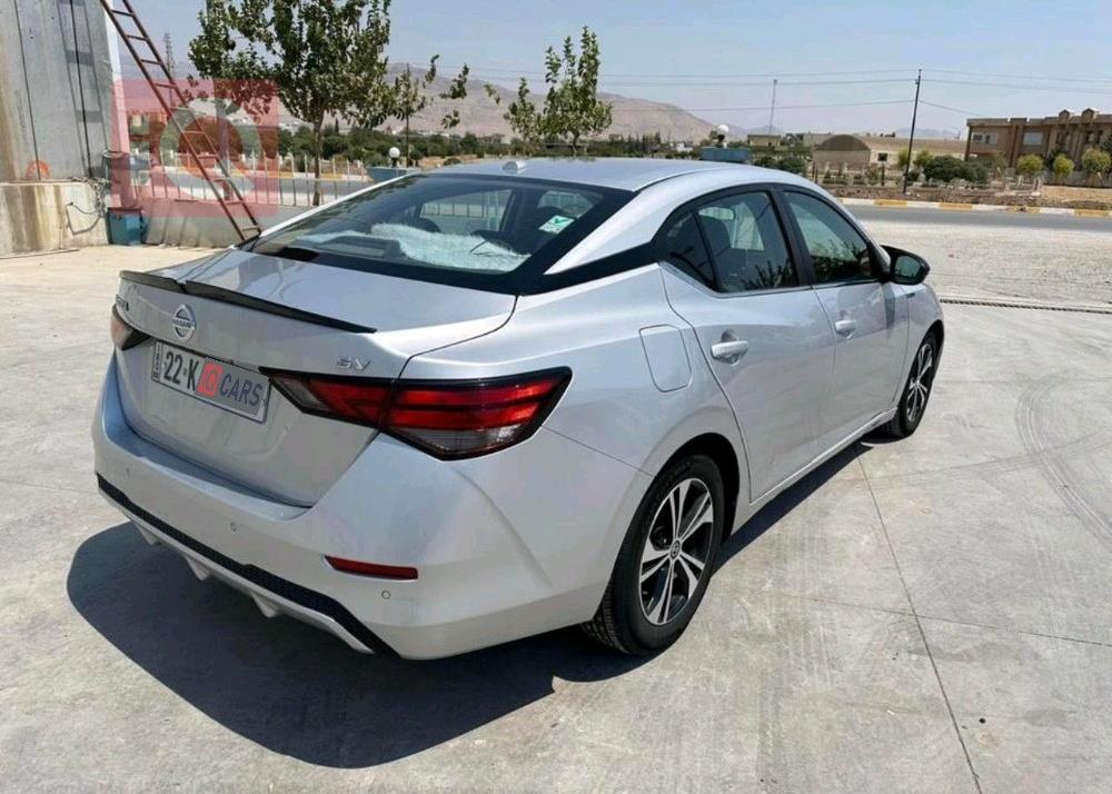 نیسان سێنترا